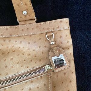 Dooney and bourke bag brown leather